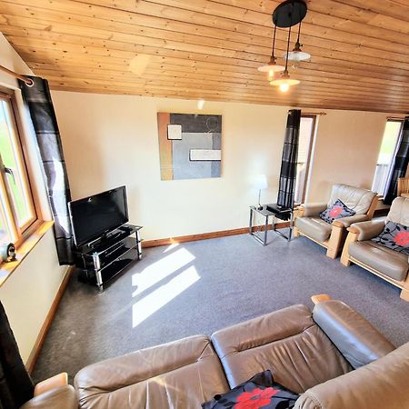 Willa Lomond 4 With Private Hot Tub - Fife - Loch Leven - Lomond Hills Kelty Zewnętrze zdjęcie