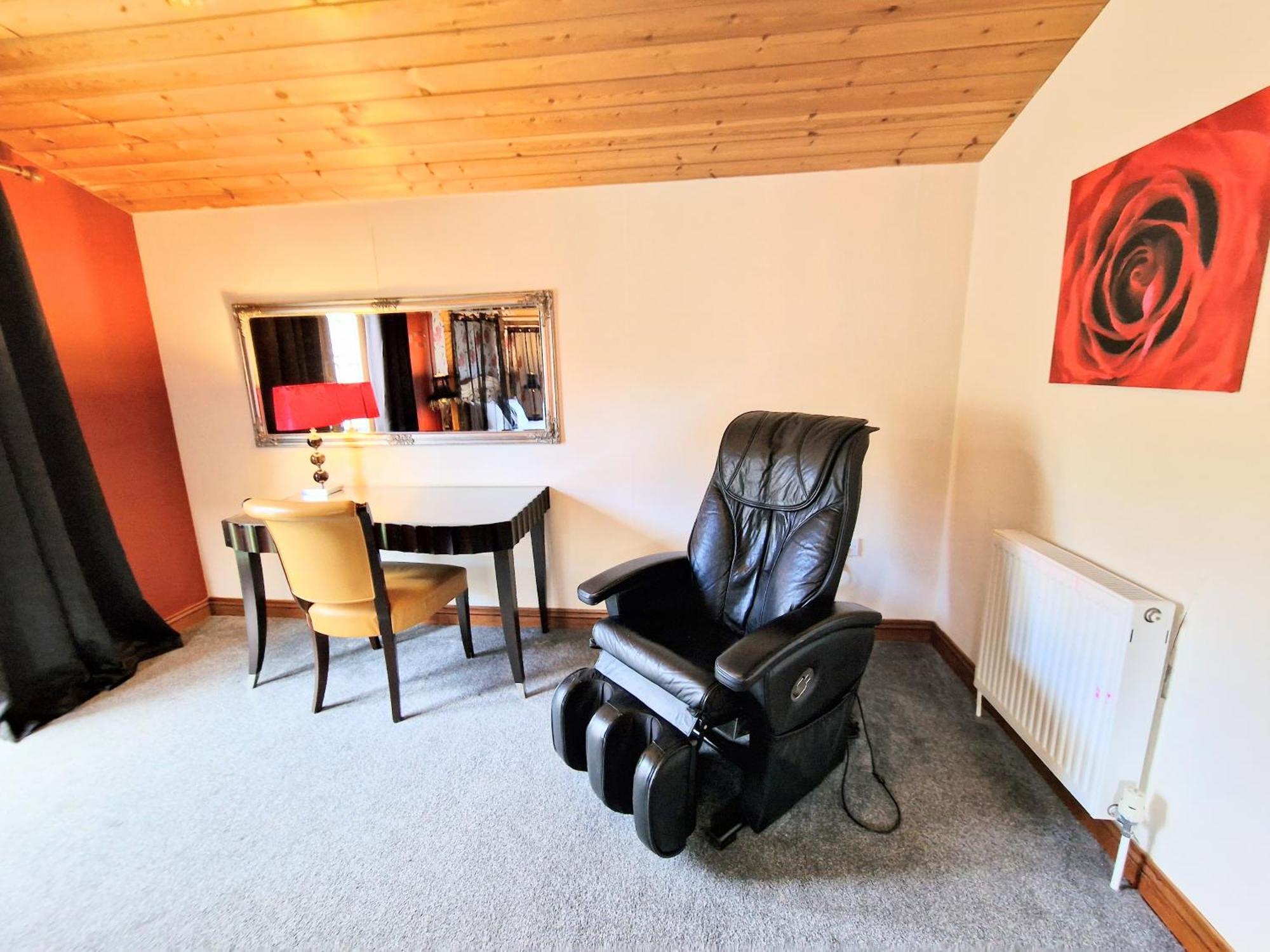 Willa Lomond 4 With Private Hot Tub - Fife - Loch Leven - Lomond Hills Kelty Zewnętrze zdjęcie