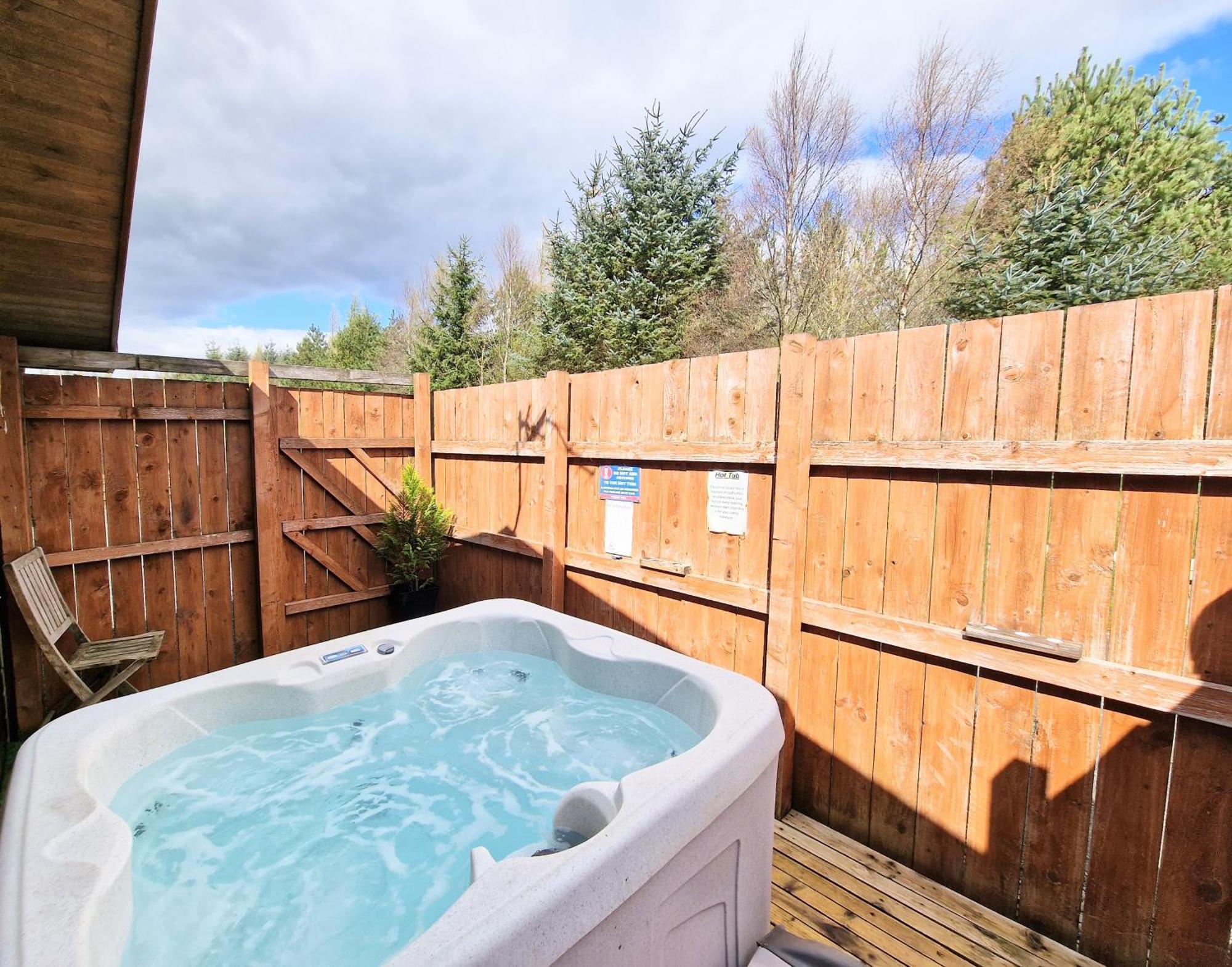 Willa Lomond 4 With Private Hot Tub - Fife - Loch Leven - Lomond Hills Kelty Zewnętrze zdjęcie