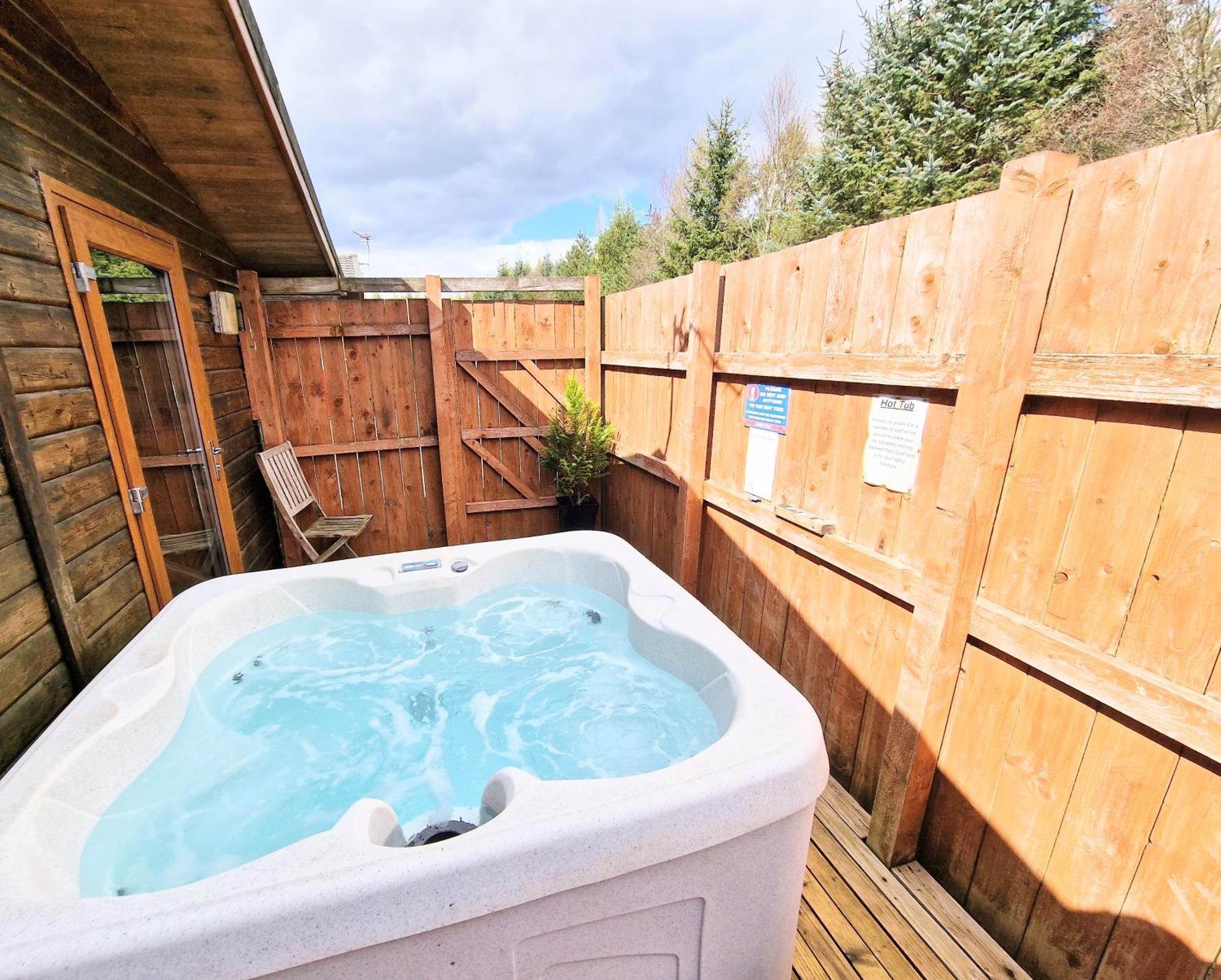 Willa Lomond 4 With Private Hot Tub - Fife - Loch Leven - Lomond Hills Kelty Zewnętrze zdjęcie